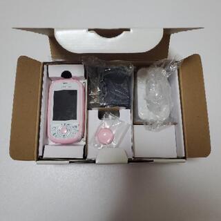docomo キッズ携帯HW-01D