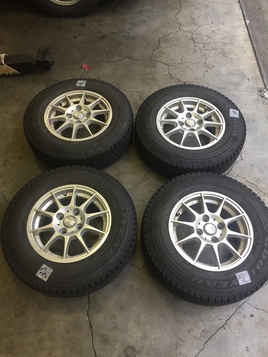グッドイヤーアイスナビ　165R13-6pr　アルミ付き