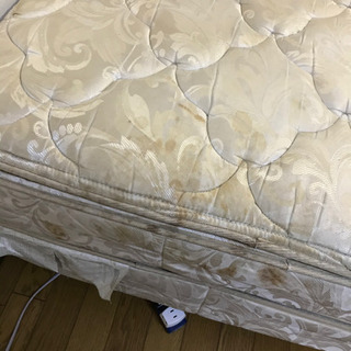 KINGSDOWN シングルベッドの画像