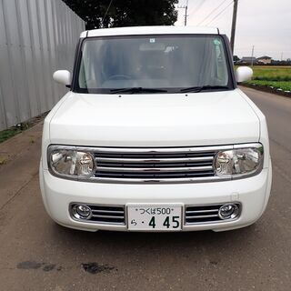 キューブ*　４ＷＤ　アクシス*　車検たっぷり～Ｒ４/３迄*　インテリキー*　ＣＤ* 人気のホワイト の画像
