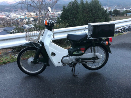ホンダ　スーパーハブ50