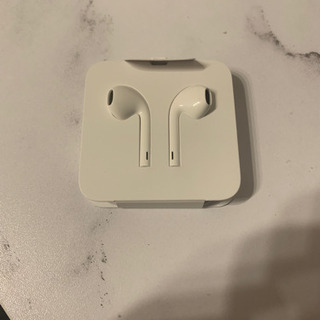 Apple 純正イヤホン 未使用 譲ります