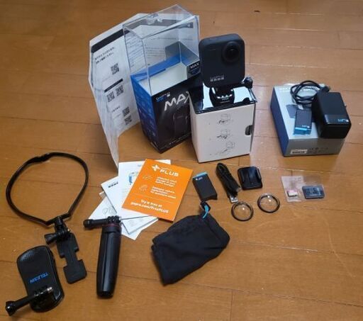 GoProMAX一式　デュアルバッテリーチャージャー　２５６GB　ＳＤカード　他