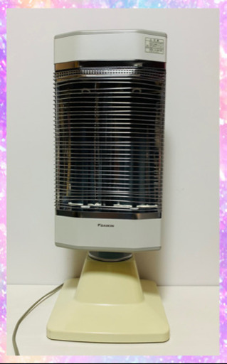 DAIKIN  セラミックヒーター　電気ストーブ