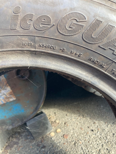 スタッドレスタイヤ　中古6本　売ります