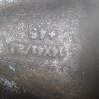 タイヤ付きホイールの画像