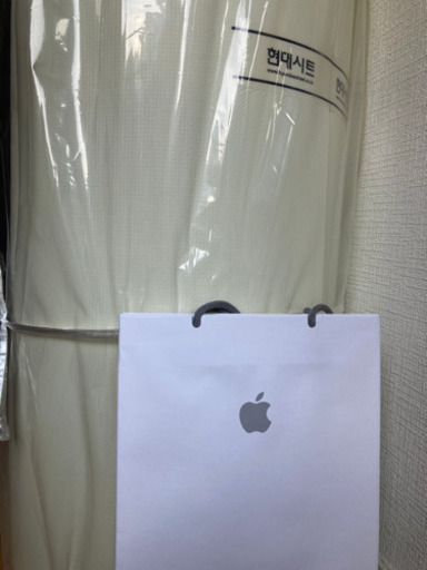 【新品未使用】壁紙 断熱クッション付き 1m✖️18m オフホワイト