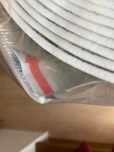 【新品未使用】壁紙 断熱クッション付き 1m✖️18m オフホワイト