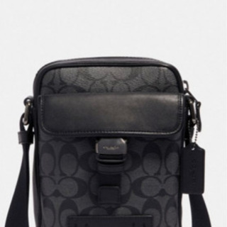 coach 新品　男性　ショルダーバッグ