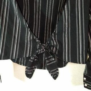 ストライプシャツ レディースの画像