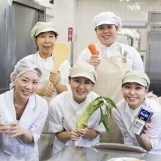 箕面市にある福祉施設で調理師の募集！ 株式会社LEOC ファンラ...