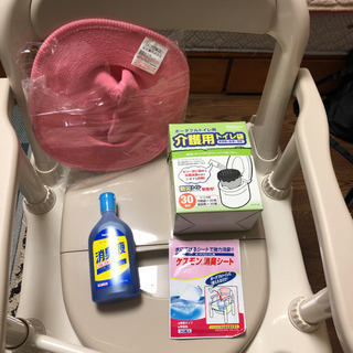 未使用　介護用ポータブルトイレ　ポータブルトイレ用袋　消臭剤　消臭液　付属の画像