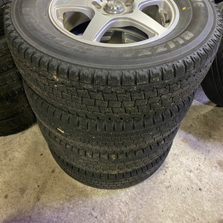 テリオスキッド外径アップ　195/80R15 スタッドレス　アルミホイール