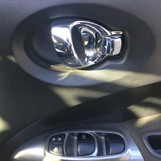 NISSAN ジュークの画像