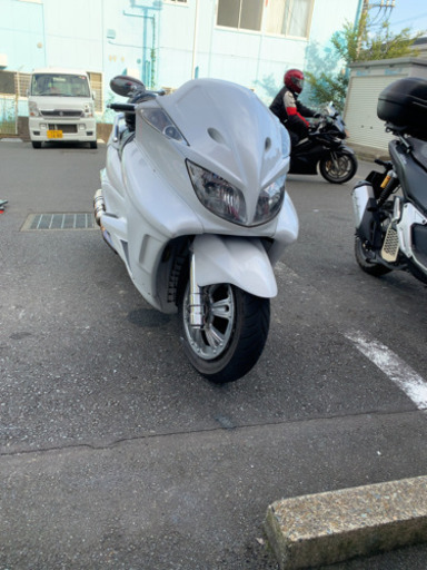 グランドマジェスティフロントマスク