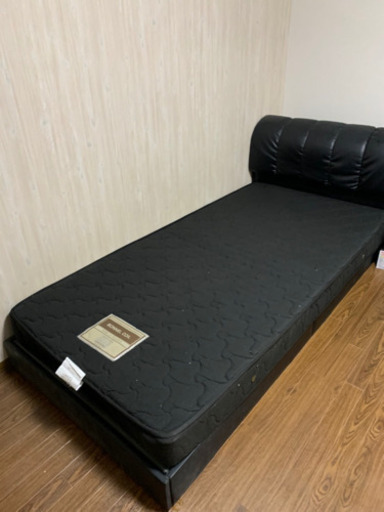 引越しの為 今月の30日に引き取りをお願いしたいです。