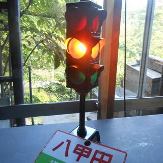 インテリアになる鉄道信号機模型です。の画像