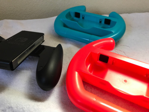 再投稿値下げ！任天堂Switch(旧型中古美品)