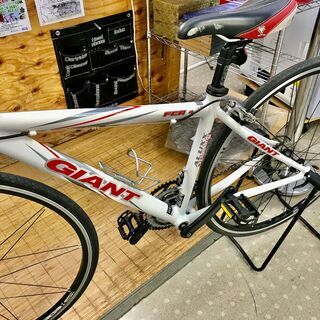 GIANT FCR2 フラットバーロードバイク