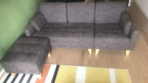 【引取限定】Sumisia ３人掛けソファ　オットマン付き