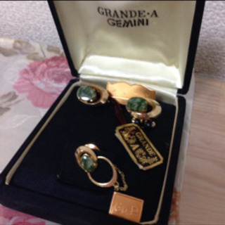 新品♡GRANDE・A 翡翠 カフスセット♡
