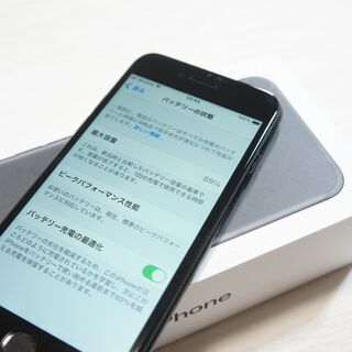 【美品】iPhone7 SIMフリー ブラック 電池89%　【送料無料】の画像