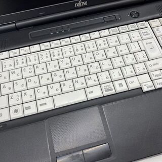 【Microsoft office搭載】富士通ノートパソコン　Windows10（新古品）美品もあります！の画像