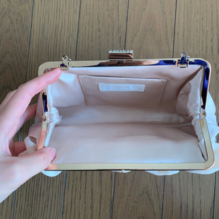 【anysis】パーティバッグ ベージュの画像