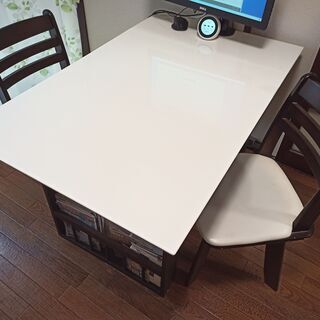 伸長式ダイニングテーブル 回転式椅子2脚セット　ホワイト/ダーク...