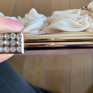 【anysis】パーティバッグ ベージュの画像