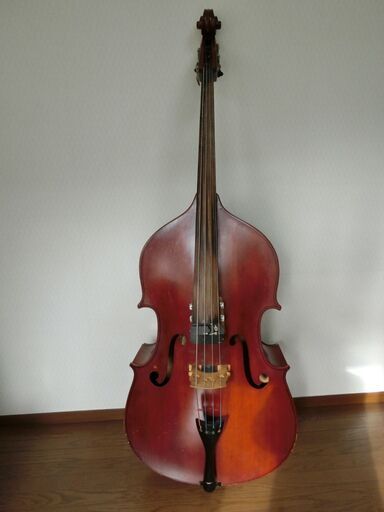 コントラバス（オリエンテ社製）