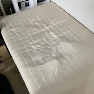シングルベッド