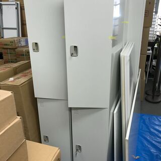 ロッカー　3台　鍵なしがあります