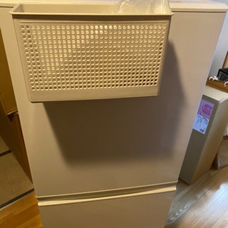 AQUA 冷蔵庫 2ドア 157L ファン式 AQR-16D-S...