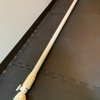 突っ張り棒　押し入れ等