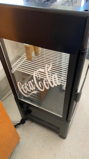 コカコーラ冷蔵庫　11月29日まで。