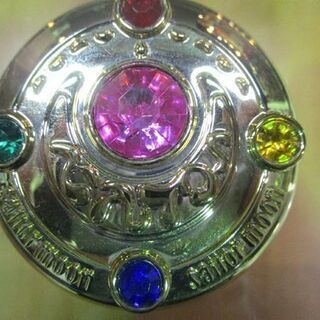 ◇未使用保管品 セーラームーン シャイニングムーンパウダー A 10g ナリス化粧品 フェイスパウダー 化粧品 トーンアップ バンダイ ゴールド メイク用品  札幌市東区 新道東店の画像