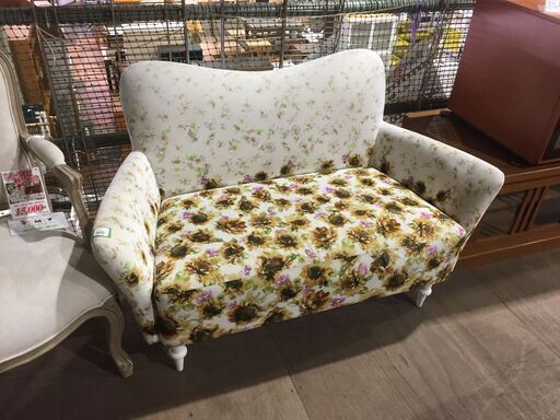 花柄２人掛けソファ
