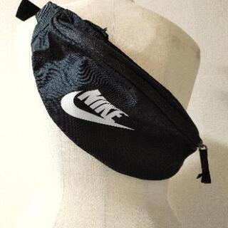 NIKEナイキメッセンジャーバッグ ウエストポーチ