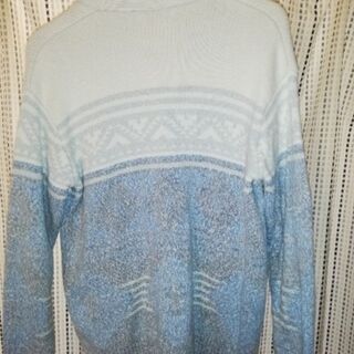 お取引中　BAY FLOW　かなり厚めのカーディガンの画像