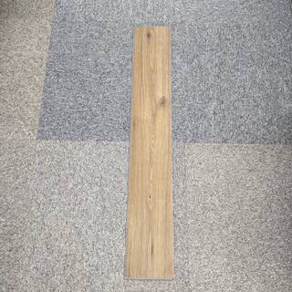 中古フロアタイル　9万円相当の画像