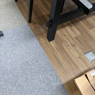 中古フロアタイル　9万円相当の画像