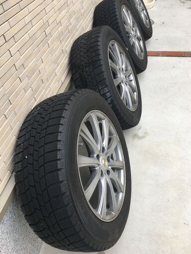 大幅値下げ！スタッドレスタイヤ17インチ225/55R17 GOODYEAR ICENAVI