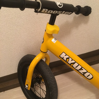 子供用の自転車の画像