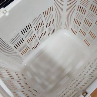 【お譲り先決定】ランドリーバスケット 2種の画像