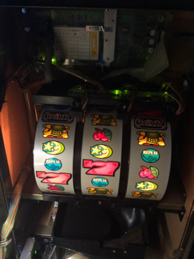 引取限定　パチスロ実機　サミー　アラジンA 4号機