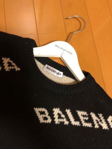美品☆BALENCIAGA ロゴニットトップス