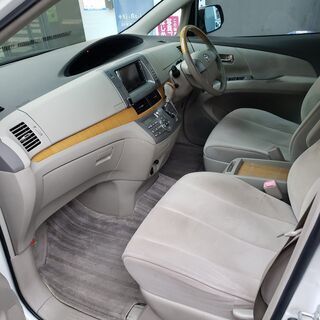 エスティマ2.4Ｇ　Ｈ19　車検4年2月　走行105000キロ　純正ＨＤＤナビ＆フルセグＴＶ　カラーバックカメラ　両側パワースライド＆リヤパワゲート　３列目電動格納シート　7人乗り　1オーナー　の画像