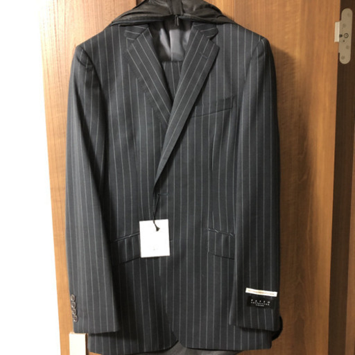 ストライプスーツ上下セット　新品未使用