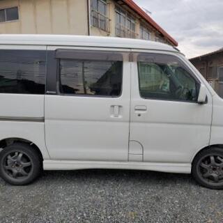 ダイハツ アトレーワゴン 平成18年式 白 軽自動車の画像
